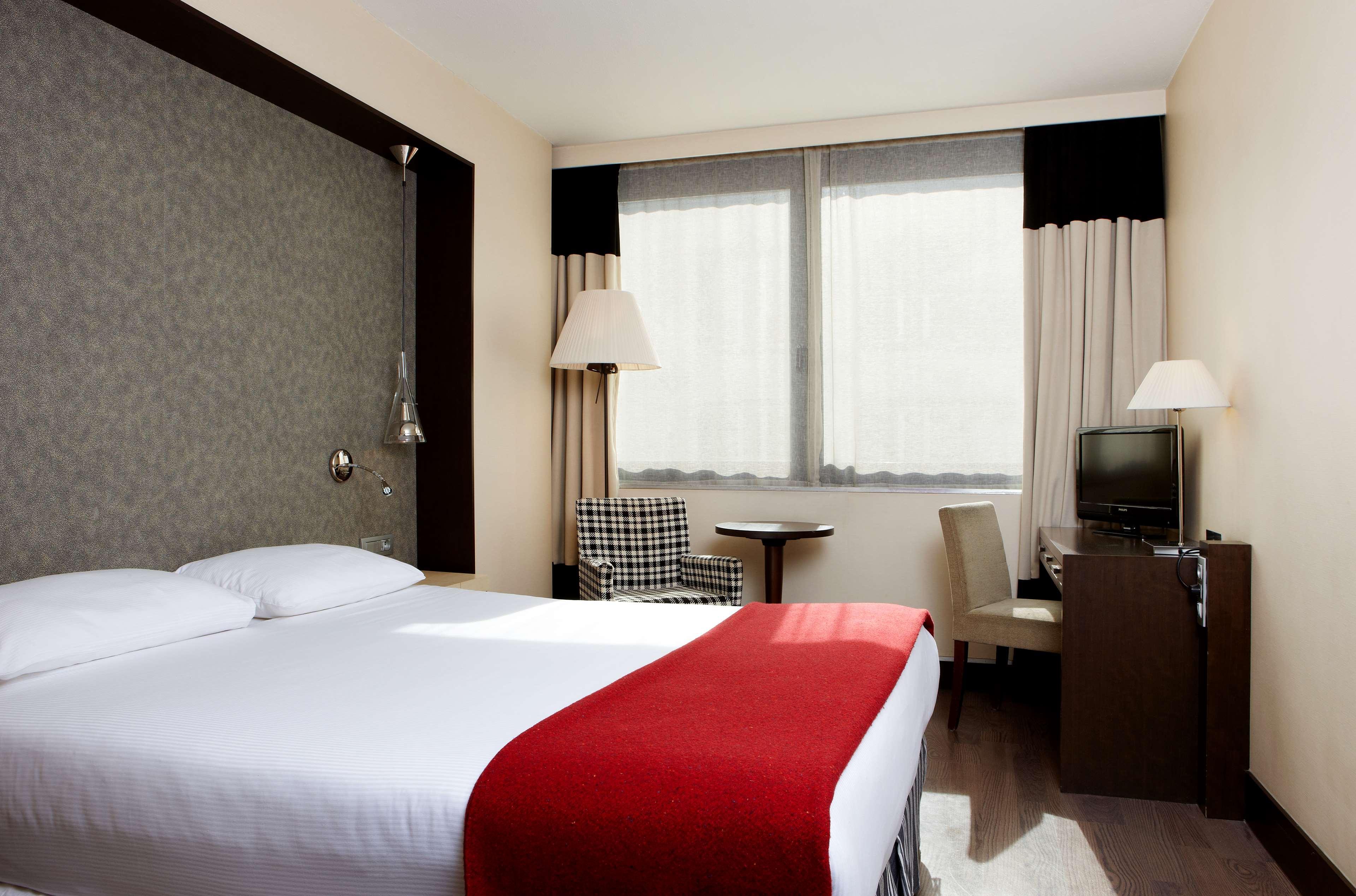 Nh Brussels Louise Hotel Saint-Gilles Exterior foto